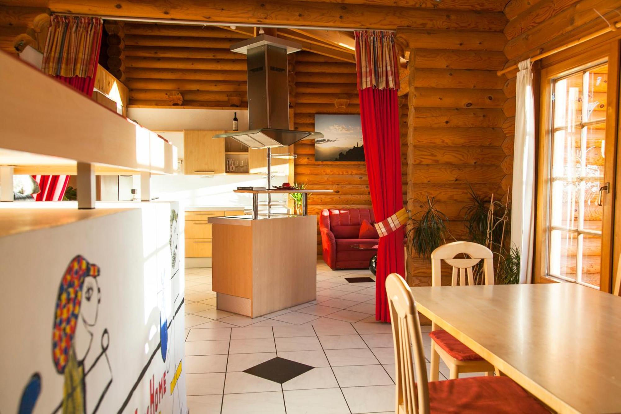 Camping Dreilaendereck Blockhuetten & Apartments Рід-ім-Оберіннталь Номер фото